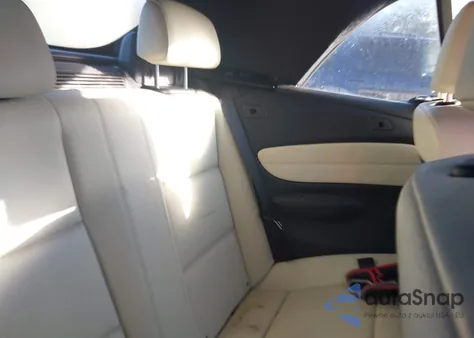 2011 BMW 128 I из США, поврежденный, VIN WBAUL7C58BVM81174